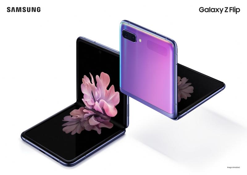The Future Changes Shape: Express Yourself with Galaxy Z Flip