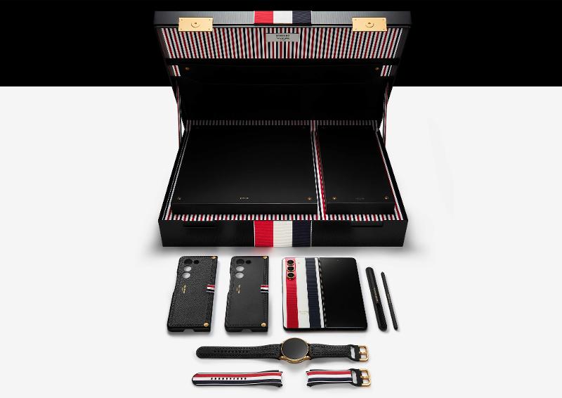 激安限定★Galaxy Z Fold5 T BROWNE EDITION Galaxy Z Fold5 Thom Browne Edition | Samsung Mobile Press