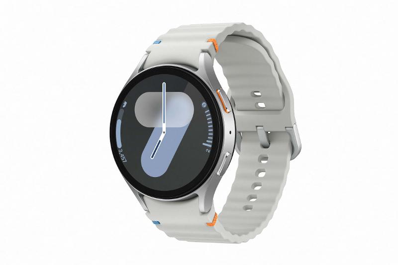 021-galaxy-watch7-silver-44mm-r-perspective.jpg