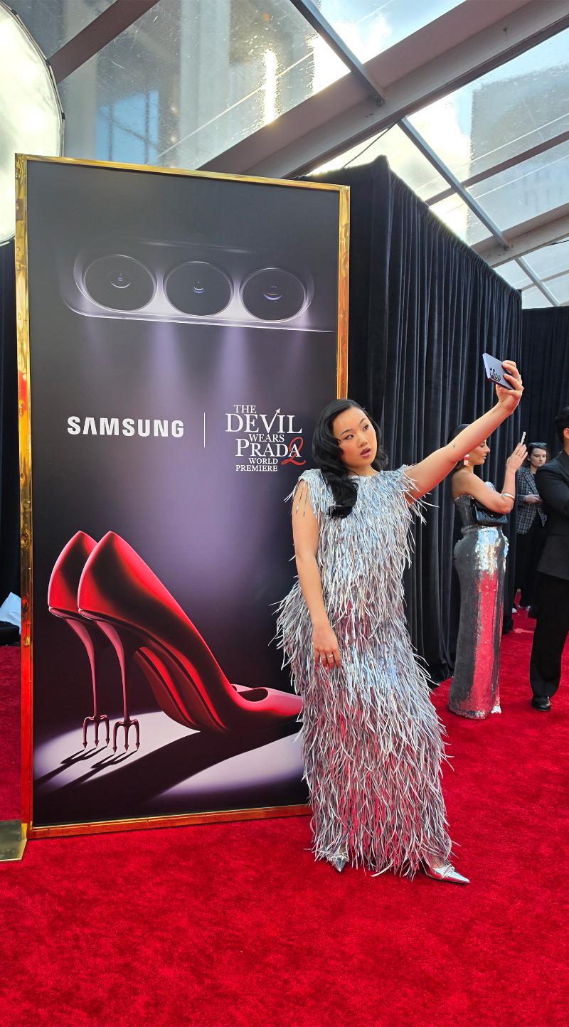 005-Samsung-Announces-Global-Galaxy-S26-Ultra-Collaboration-for-the-Release-of-The-Devil-Wears-Prada-2-in-Theaters-Newbody.jpg