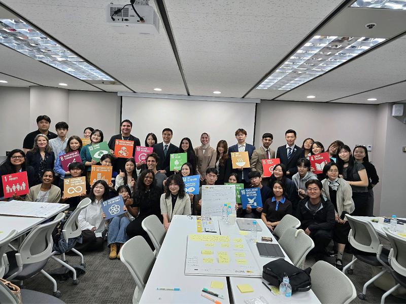 003-Generation17-Young-Leaders-Visit-Samsung-HQ-to-Shape-a-More-Sustainable-Future-Newsbody.jpg