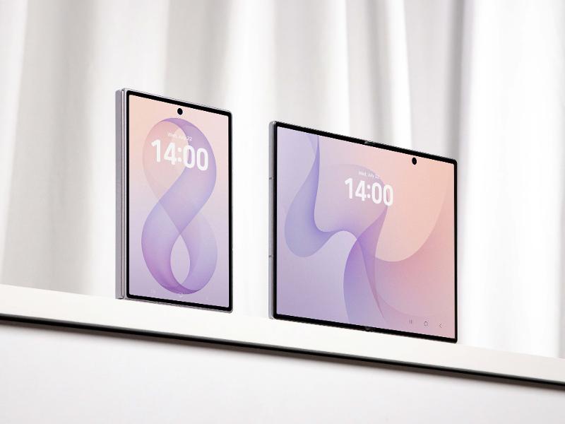 208-lifestyle-product-galaxy-zfold8-8.jpg