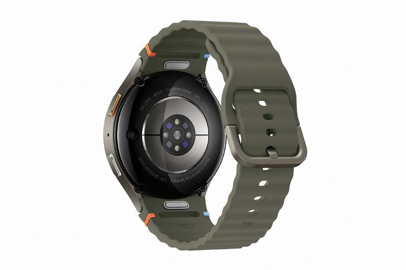 014-galaxy-watch7-green-44mm-back.jpg