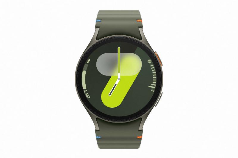 013-galaxy-watch7-green-44mm-front.jpg