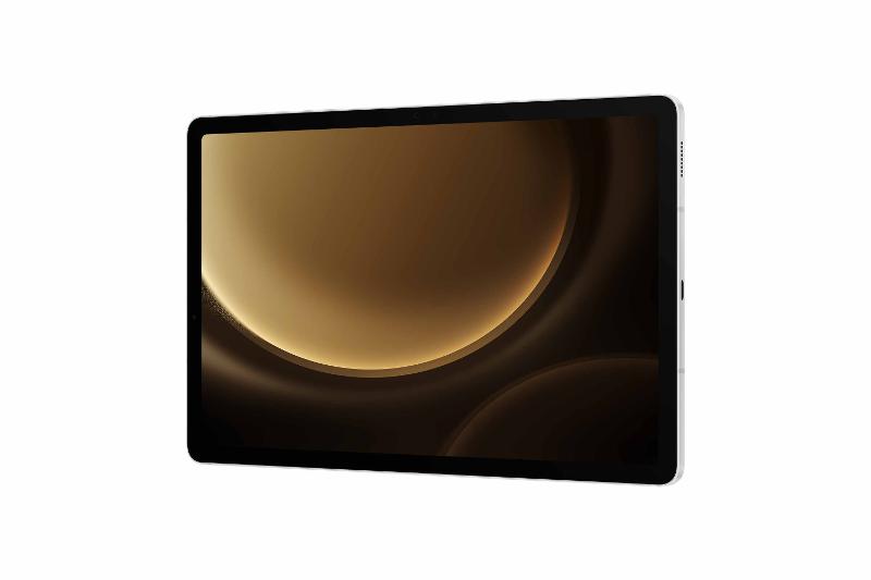 017-galaxy-tabs9-fe-silver-front-r30.jpg
