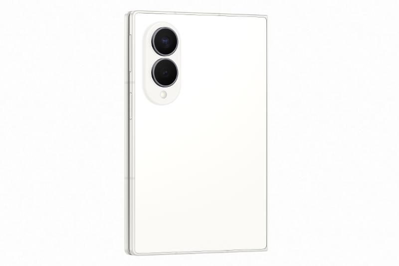 014-galaxy-zfold8-cream-back-Ieft-30.jpg