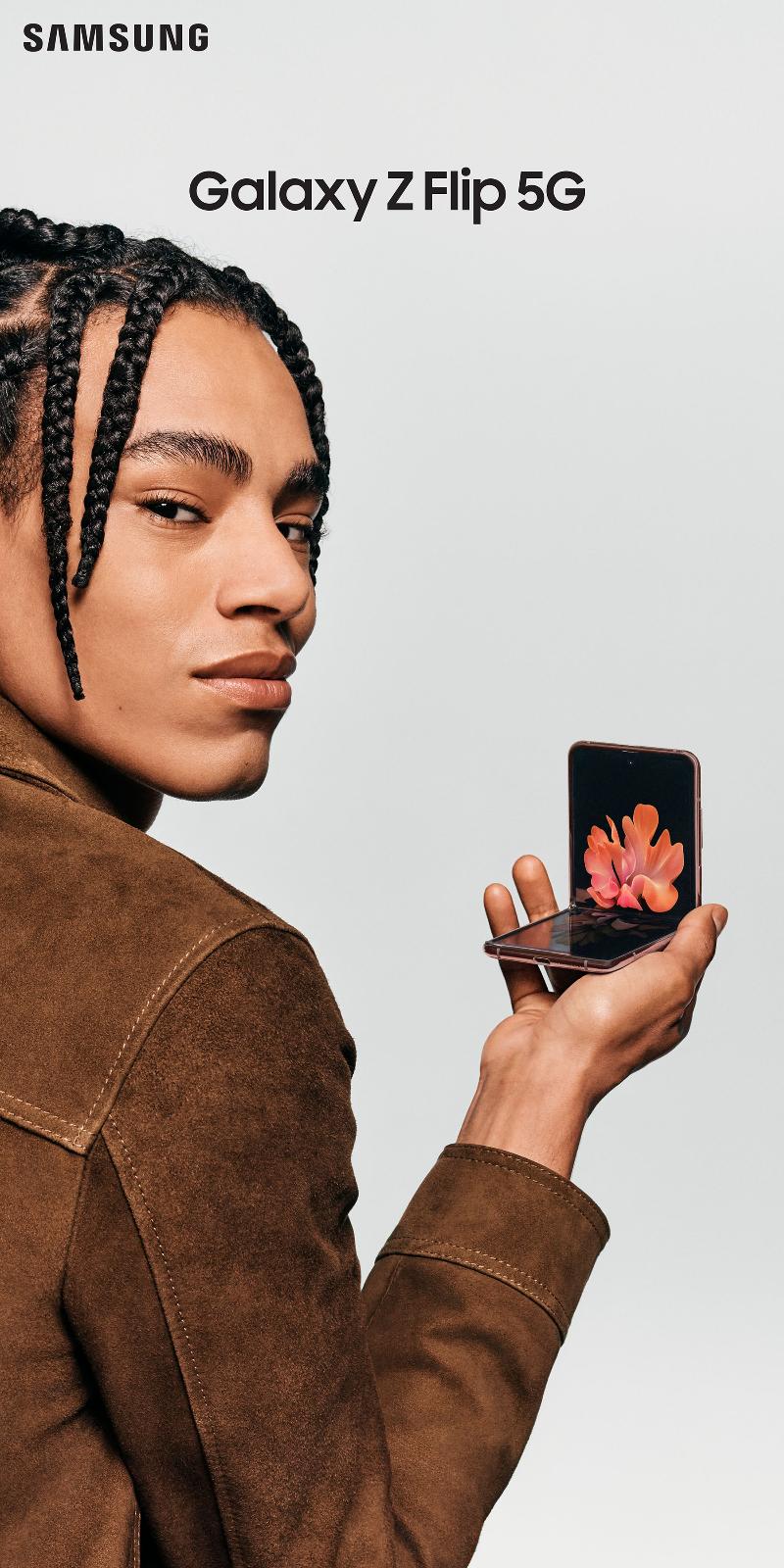 002_galaxyzflip5g_lifestylekv_rgb_ooh_h_v-1.jpg