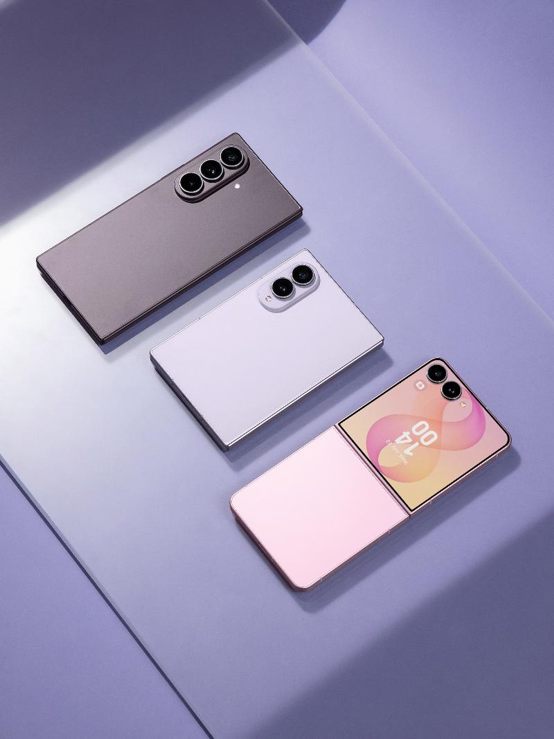 216-lifestyle-product-galaxy-zfold8-zfold8-ultra-zflip8-2.jpg