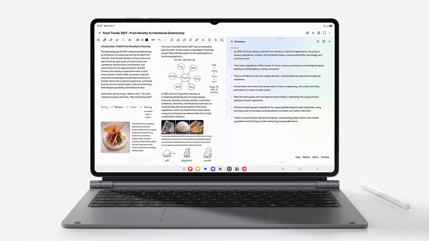 A Galaxy Tab S12 Ultra with an attached keyboard displaying summarized notes from a food trends article. 